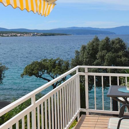 Apartments Margarita Малинска Экстерьер фото